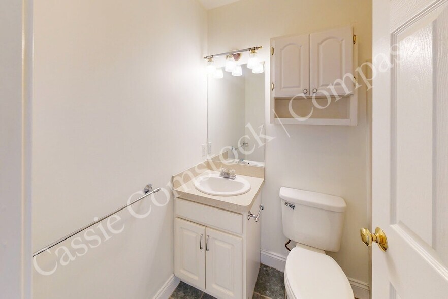 Primary bathroom2 - 111 W 8th St