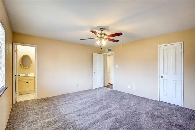 Building Photo - 6901 Sandybrook Dr