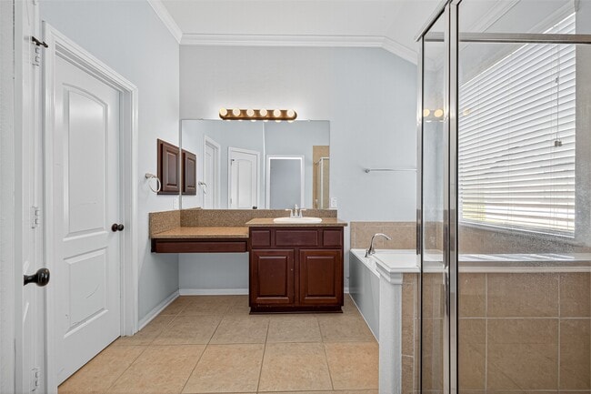 Building Photo - 137 Cheswood Manor Drive