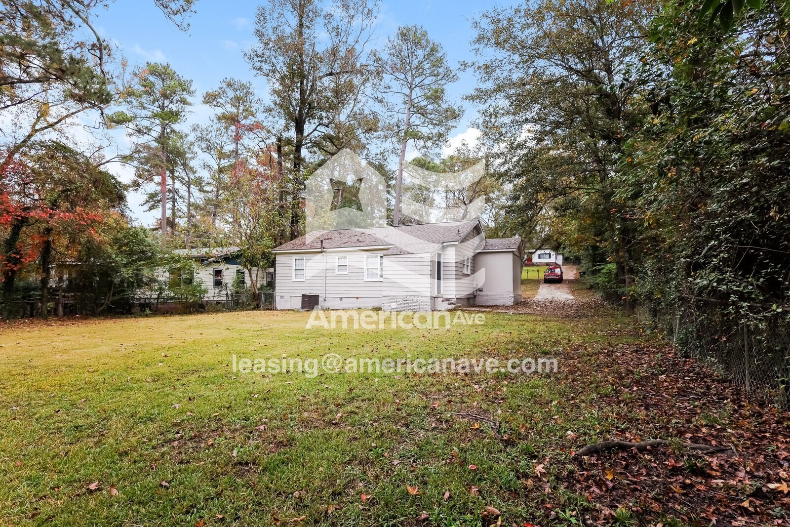 Building Photo - 4365 Pinebrook Dr