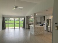 Building Photo - 2791 SW Westlake Cir