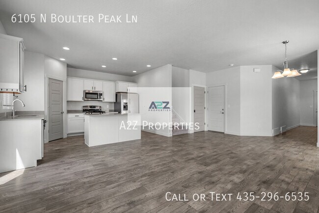 Building Photo - 6105 N Boulter Peak Ln