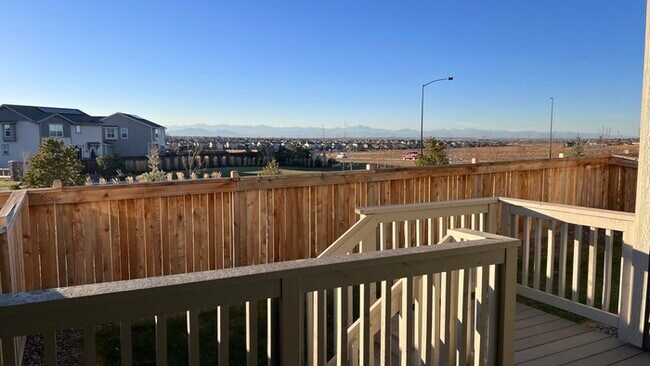 Building Photo - Charming 3 beds 2 baths in Commerce City!