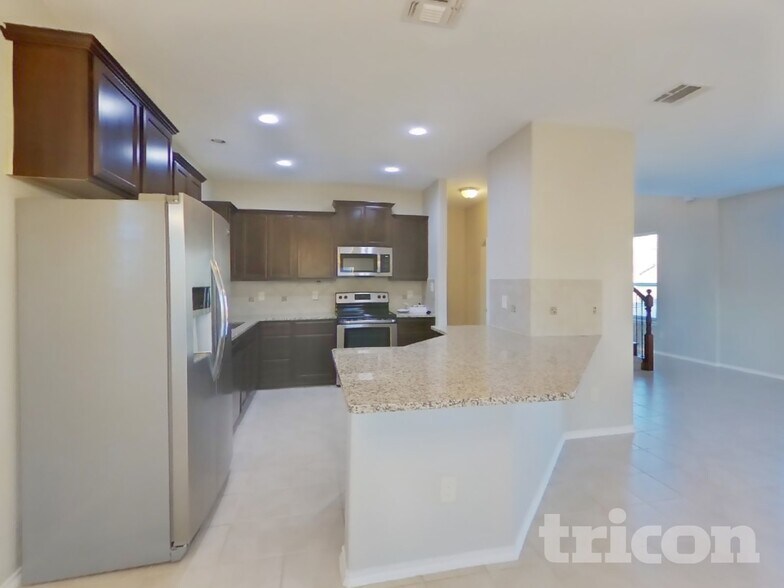 Building Photo - 8928 Deadwood Ln