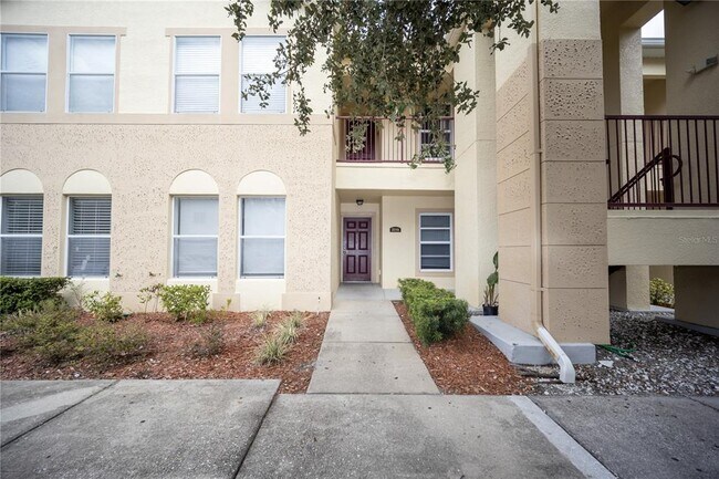 Building Photo - 2814 Club Cortile Cir