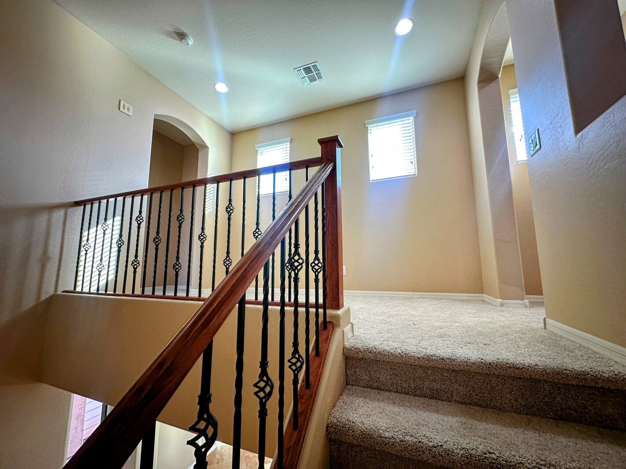 Building Photo - 4717 W Sweet Iron Pass