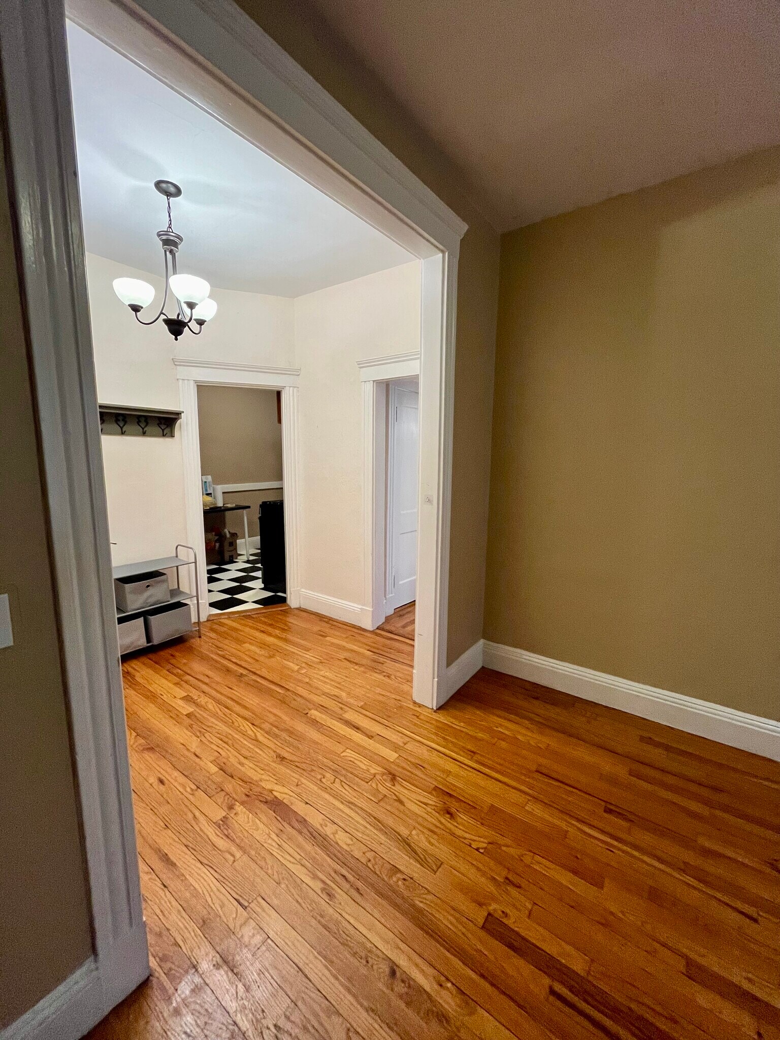 Building Photo - 59 Lanark Rd