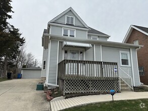Building Photo - 6418 N Newark Ave