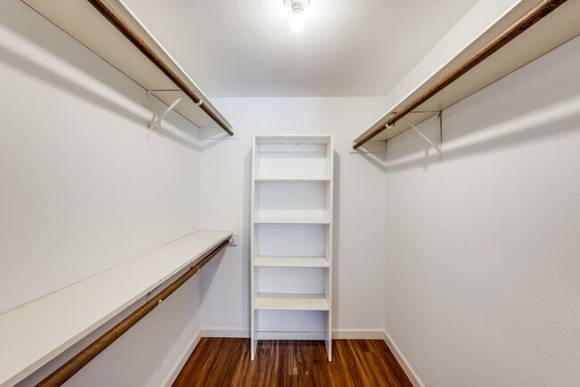 Building Photo - 8787 Brae Acres Rd
