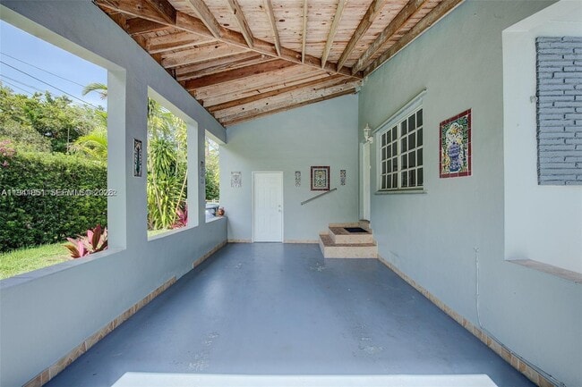 Building Photo - 7601 SW 59th Ct