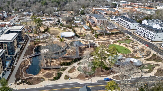 Building Photo - 228 Waldo St