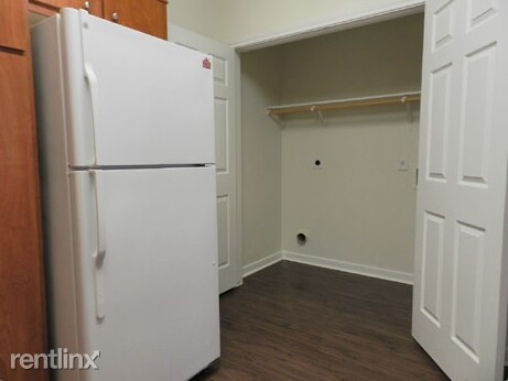 Building Photo - 711 FM 1959 Rd