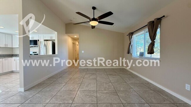 Building Photo - 16657 Kayuga St