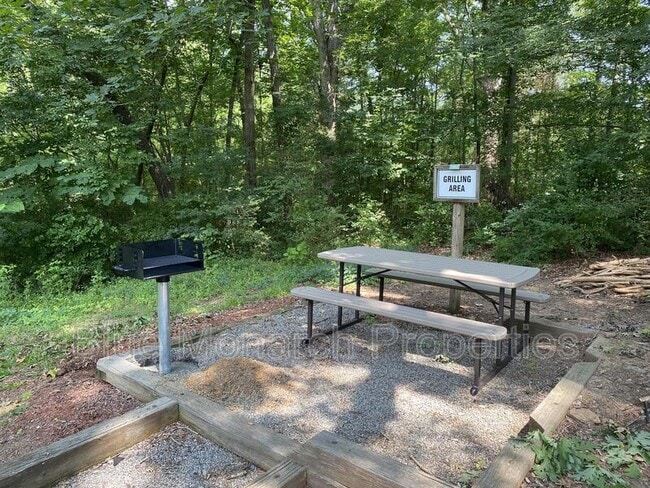 Building Photo - 5249 Clearwater Lake Rd