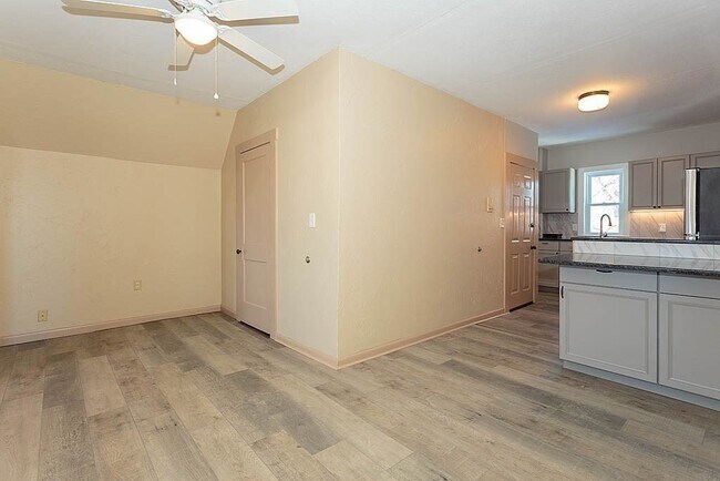 Building Photo - 45 Harvard St