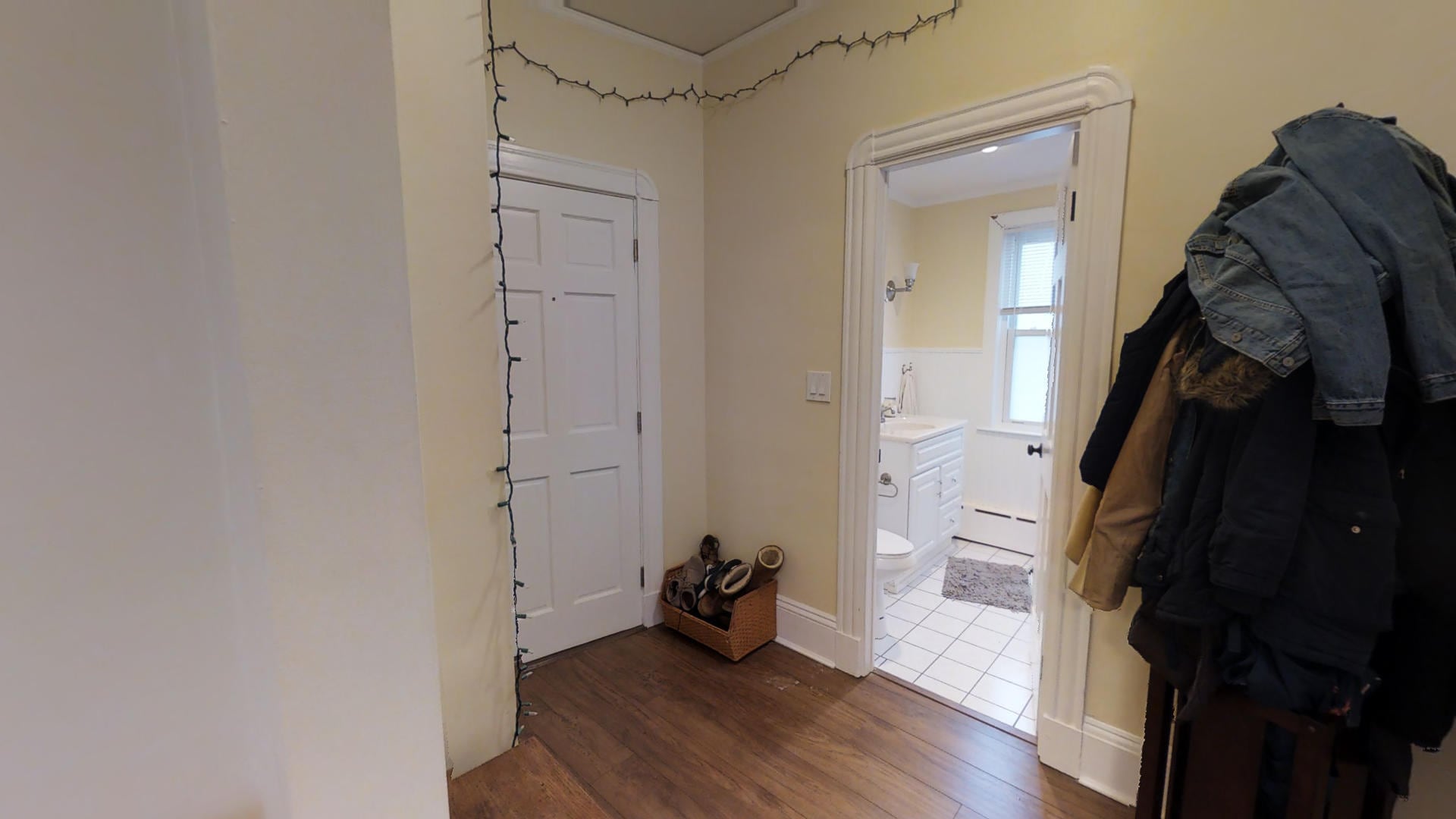 Building Photo - 21 Chandler St