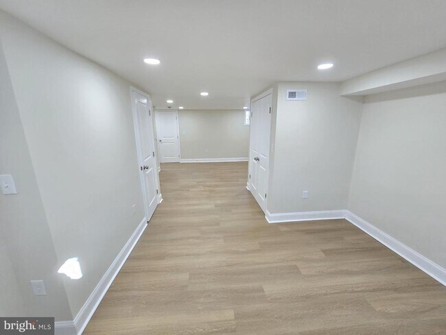 Building Photo - 3838 Greenspring Ave