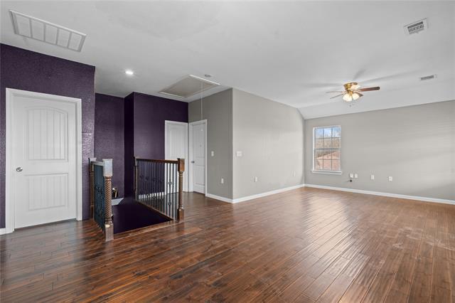 Building Photo - 10437 Brangus Dr