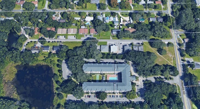 Building Photo - 2203-2207 Irene St