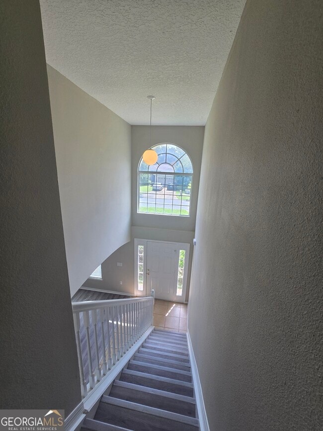 Building Photo - 405 Brooklet Cir