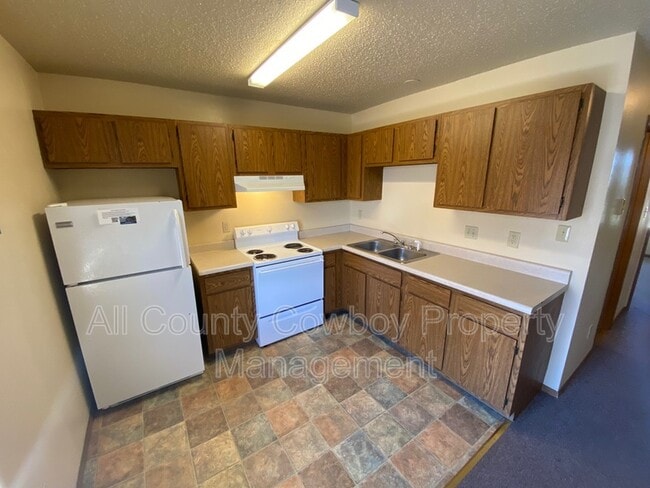 Building Photo - 3322 Joanna Brunner St