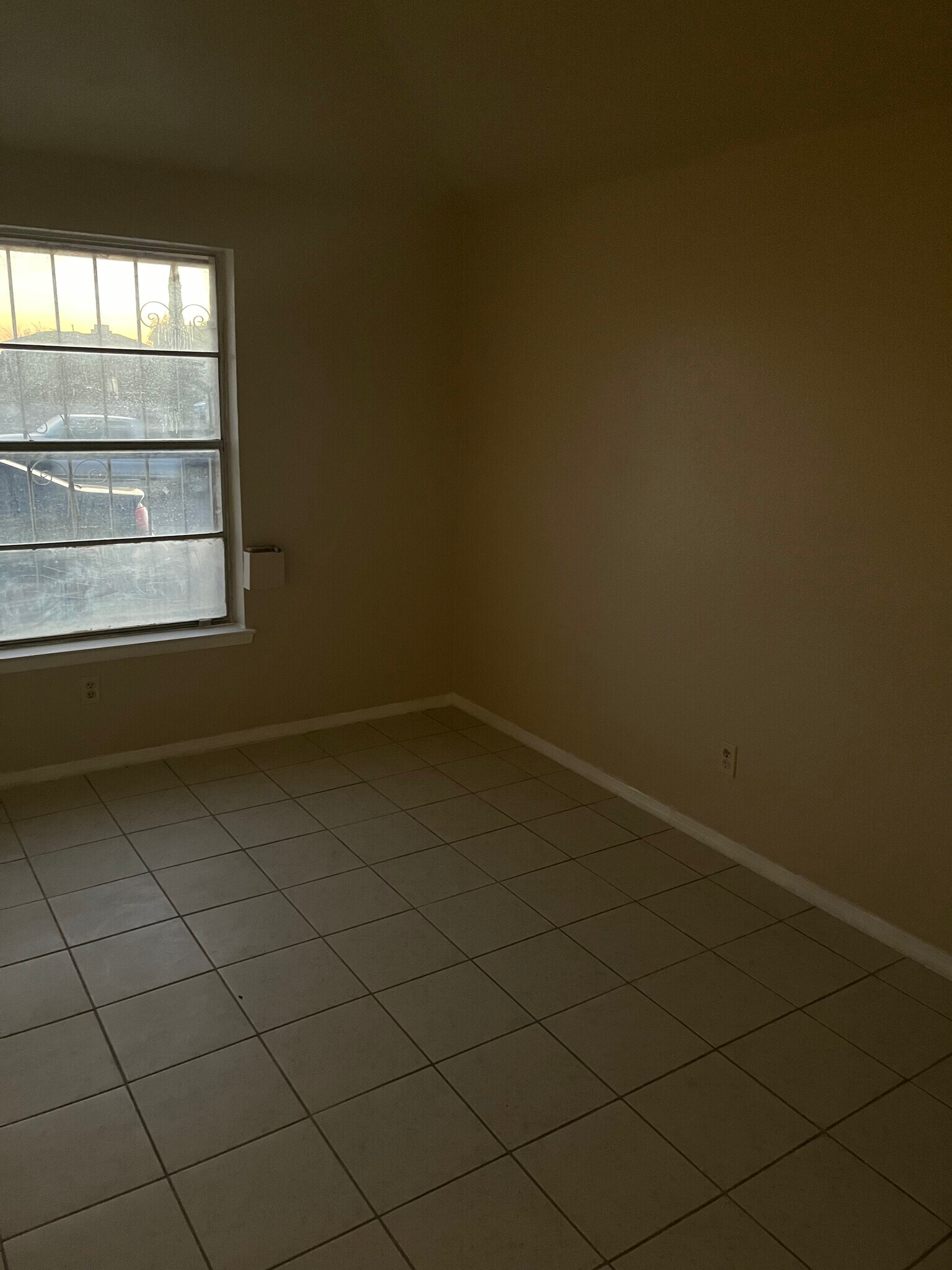Building Photo - 11631 James Watt Dr