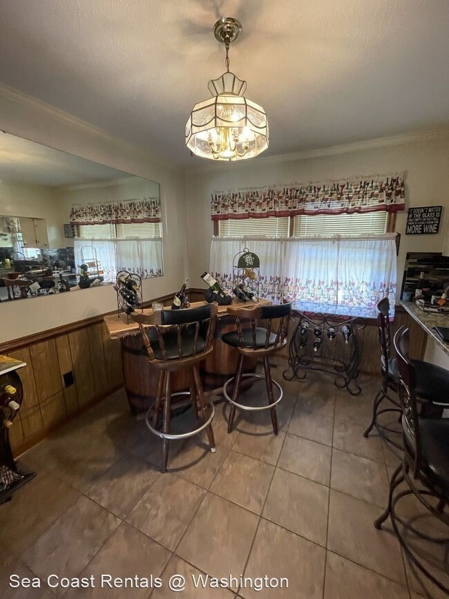 Building Photo - 3 br, 2 bath House - 690 W Mill Pond Rd.