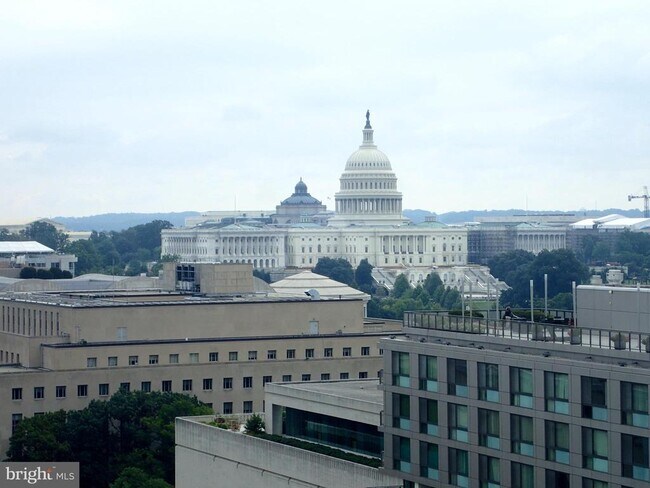 Building Photo - 601 Pennsylvania Ave NW