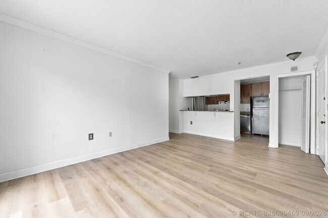 Building Photo - 2303 N Congress Ave