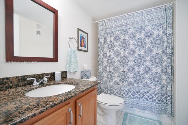 Building Photo - 770 Claughton Island Dr