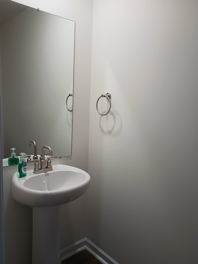 Building Photo - 1144 Aspen Ter