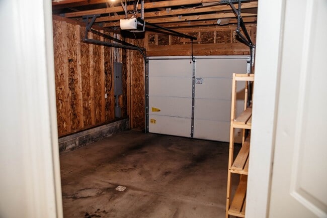 Building Photo - 32 Gantz Meadows