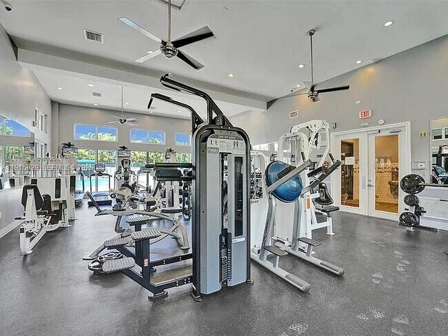 Building Photo - 1055 Yellow Birch Terrace