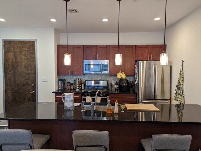 Breakfast bar - 1526 N 2nd St