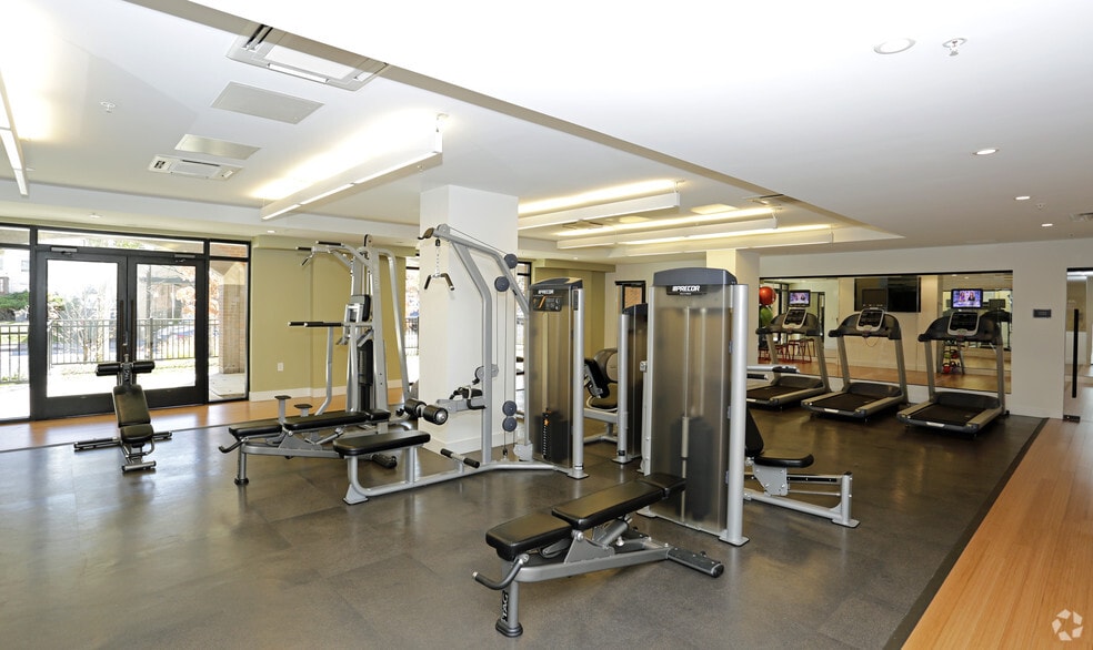 Primary Photo - Third & Valley