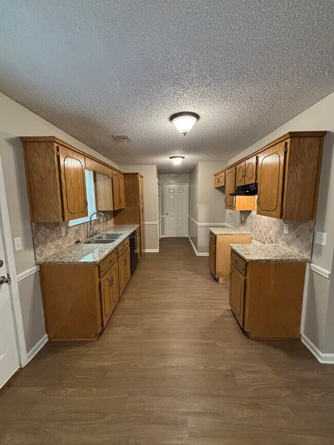 Building Photo - 39 Bud Grimes Dr