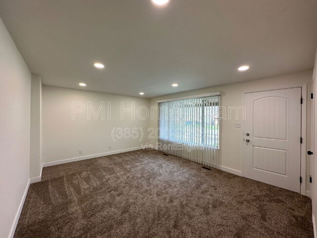 Building Photo - 765 Grant Ave