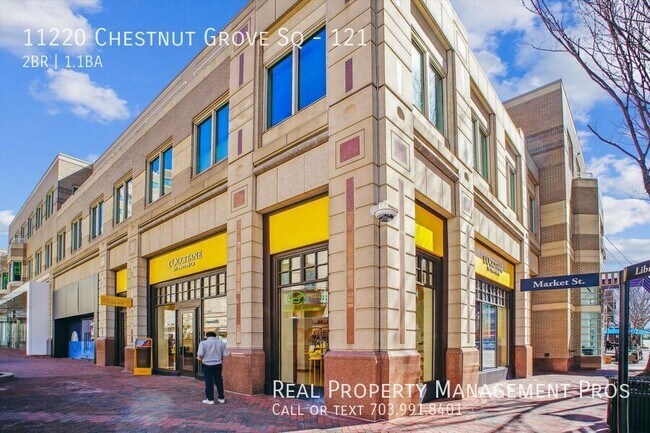 Building Photo - 11220 Chestnut Grove Square