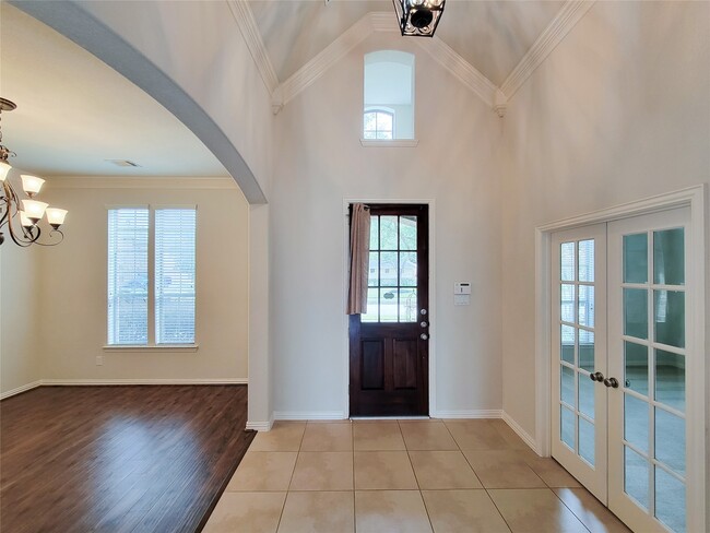 Building Photo - 2886 Tuscania Ln