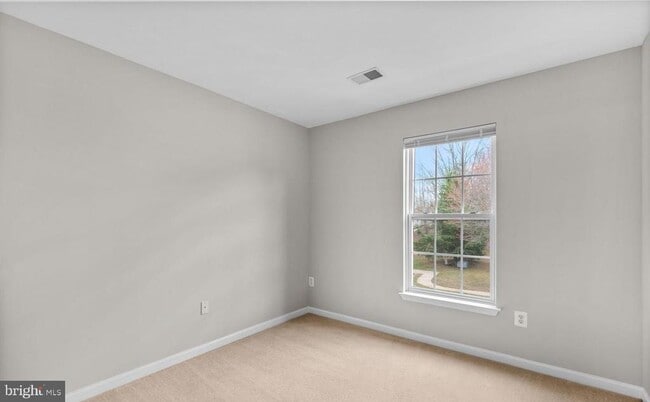 Building Photo - 2133 Bexley Dr