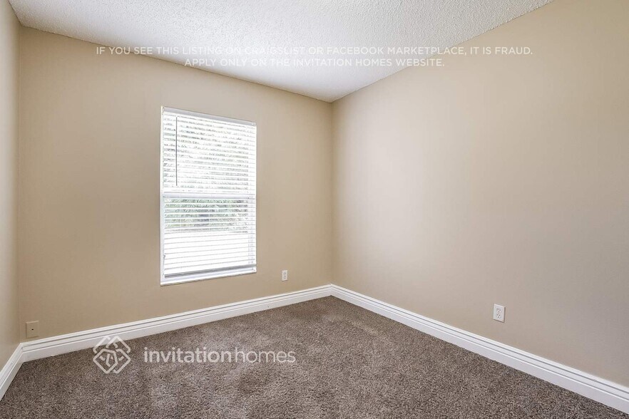 Building Photo - 5971 Banbury Ave