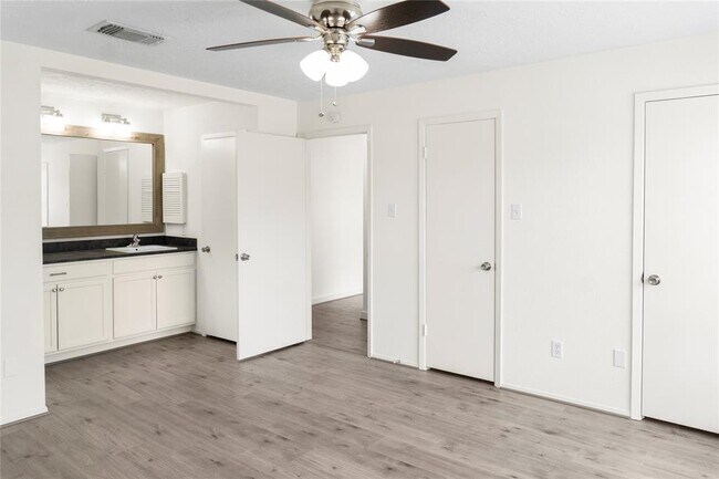 Building Photo - 2507 Harvest Cove