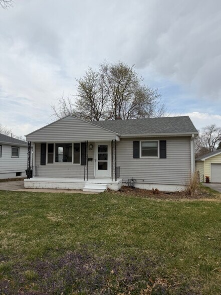 Building Photo - 5610 Frederick St