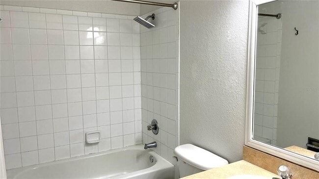 Building Photo - 1310 E Myrtle St