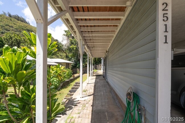 Building Photo - 1 Bd 1 Ba 1Pkg -Palolo - small pet negotia...