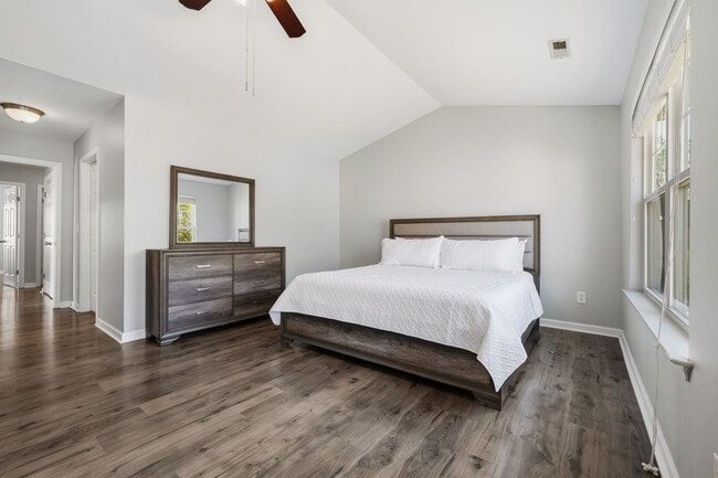 Building Photo - FULLY FURNISHED - Upgraded End-Unit Retreat | 3BR/2.5BA, Dedicated Office Space & Private Garage ...