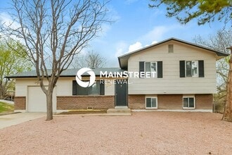 Building Photo - 3 Bedroom Pet-Friendly Home in Colorado Springs, CO with Main Street Renewal