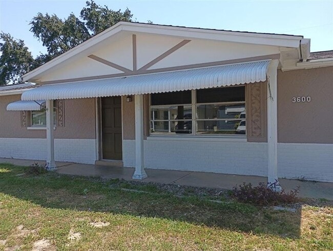 Primary Photo - Charming Home with Exquisite Features Near...