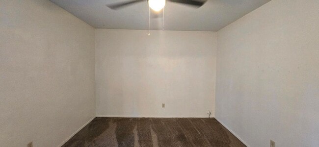 Building Photo - COMING SOON! 2 Bedroom 2 Bath in Longview!