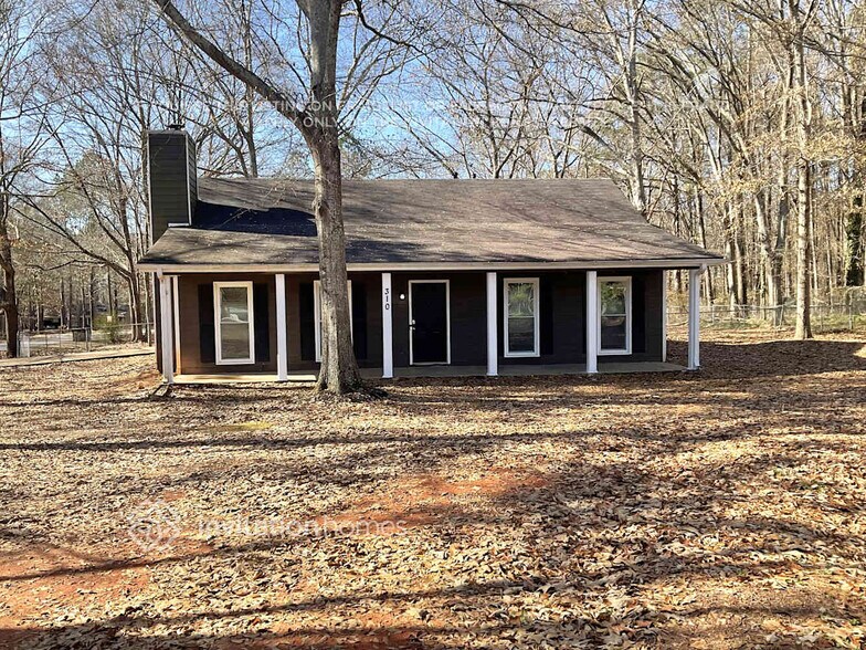 Primary Photo - 310 Cowan Rd
